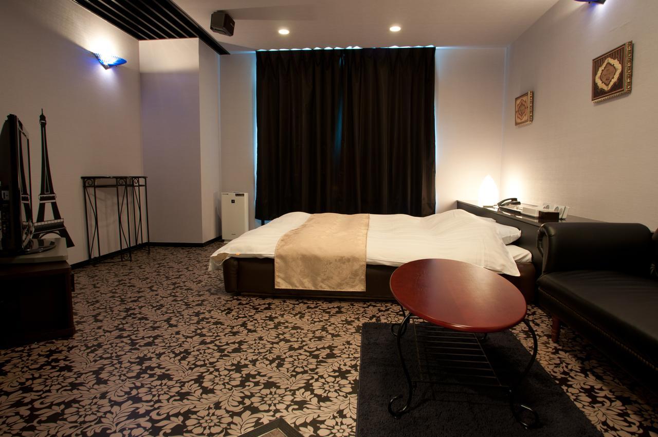 Hotel Mio (Adults Only) Fukui Buitenkant foto