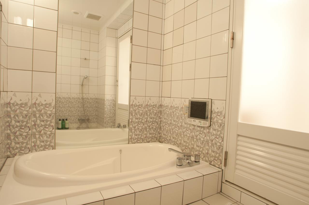 Hotel Mio (Adults Only) Fukui Buitenkant foto